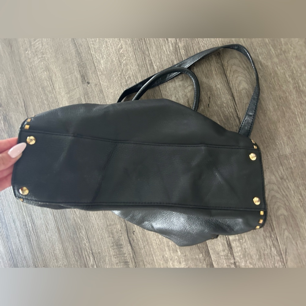 Michael Kors Purse - Picture 11 of 15